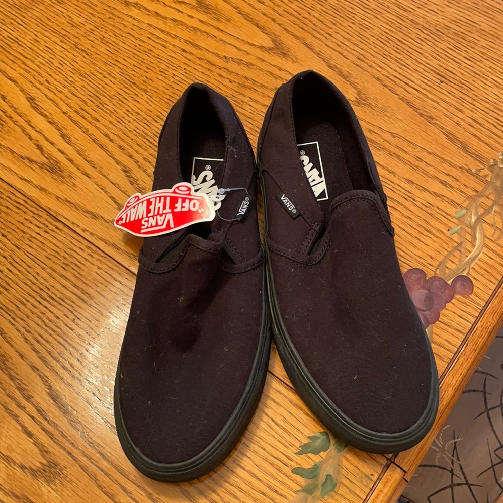 NWT VANS ALL BLACK ♣️♠️♣️